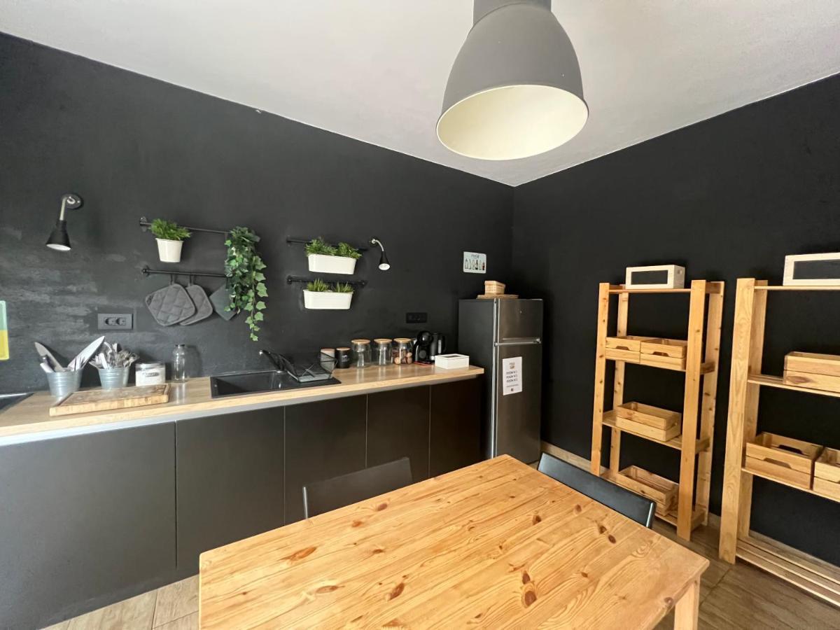 Guesthouse Dvoshko Hvar Bagian luar foto