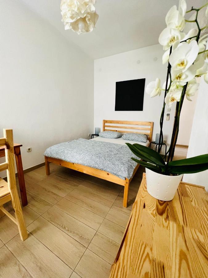 Guesthouse Dvoshko Hvar Bagian luar foto