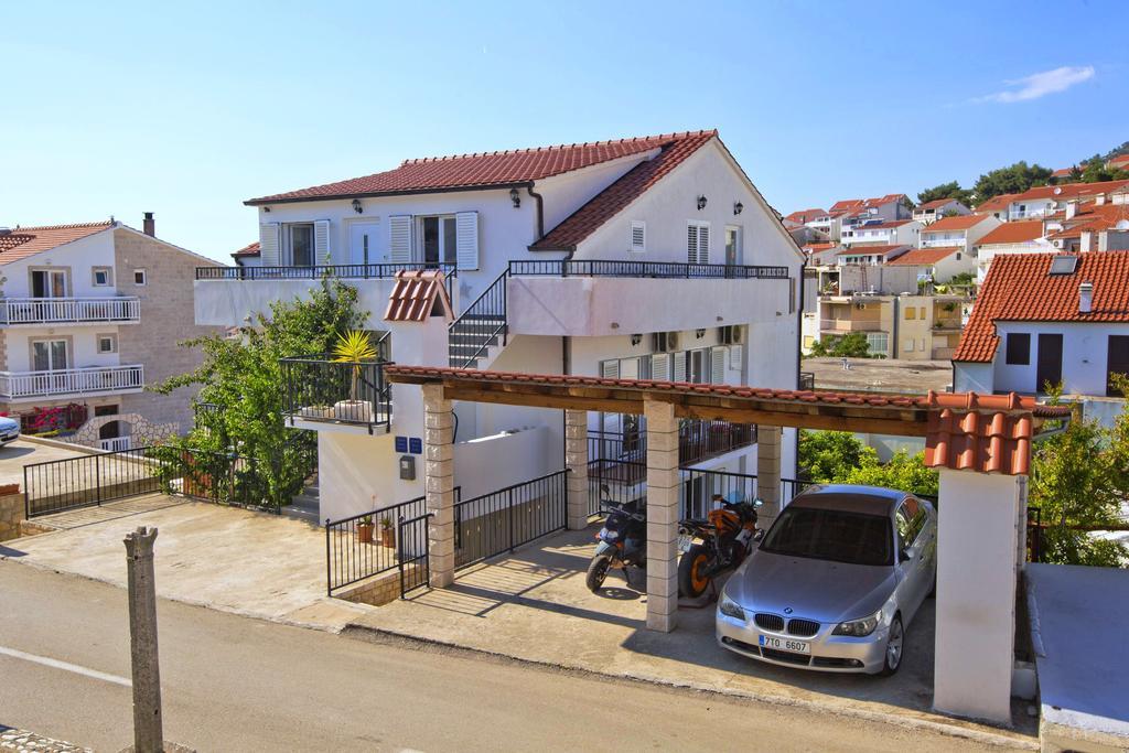 Guesthouse Dvoshko Hvar Ruang foto