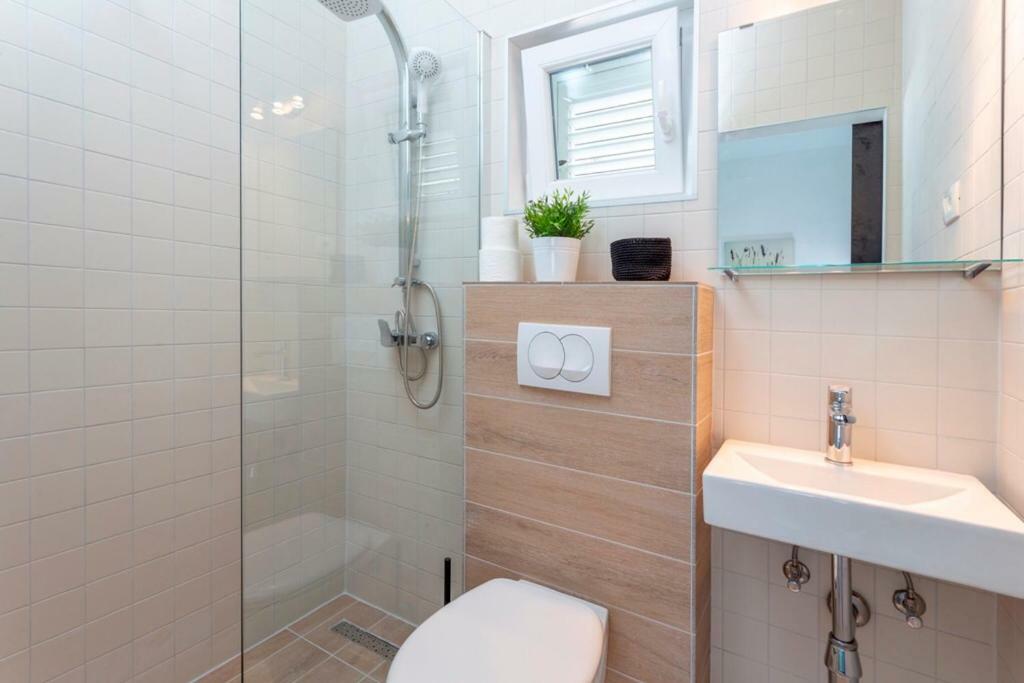 Guesthouse Dvoshko Hvar Bagian luar foto